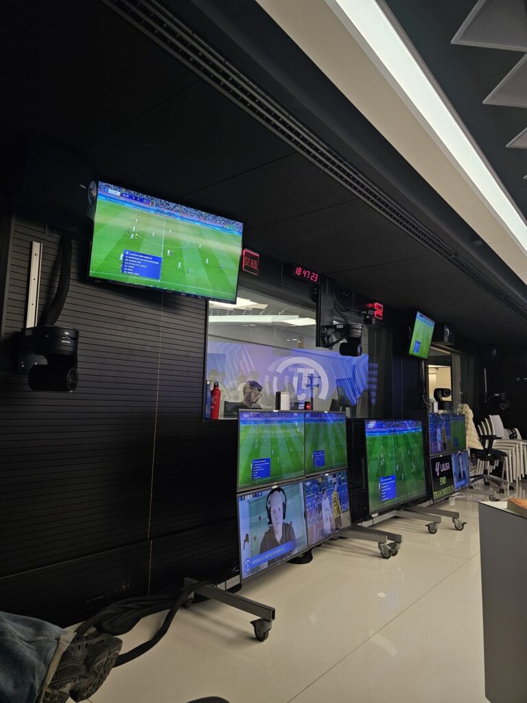 Inside COPE Madrid, Champions League Night Barcelona Game.